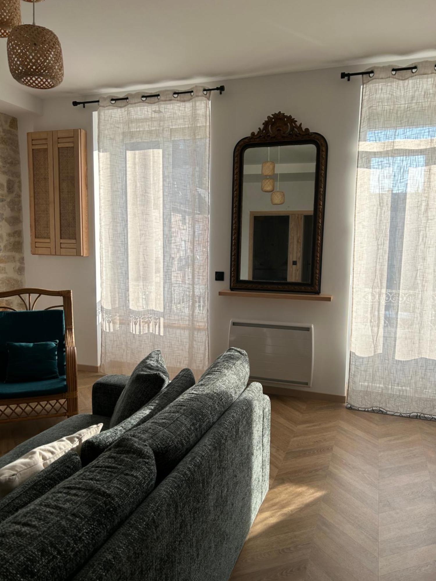 Carnot Place Bourgoin-Jallieu Dış mekan fotoğraf